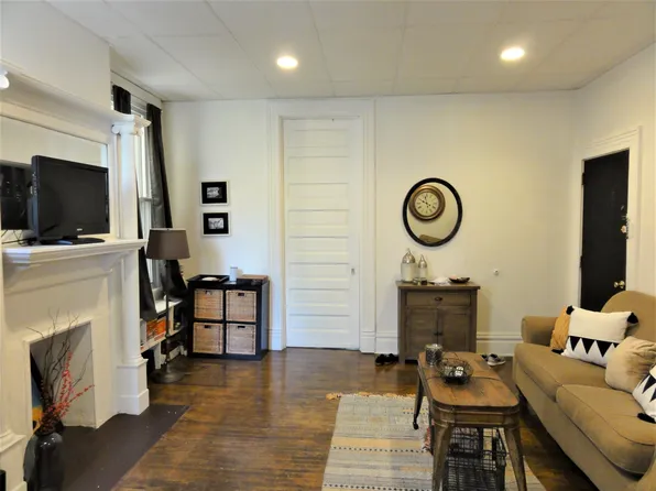 5434 Howe St APT 1, Pittsburgh, PA 15232