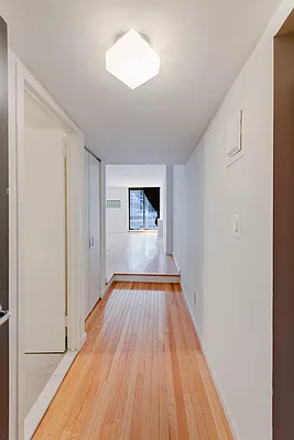 Rented by Compass | media 9