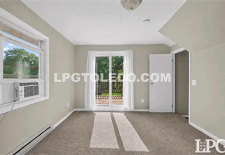 544 Woodsdale Ave — Photo 24