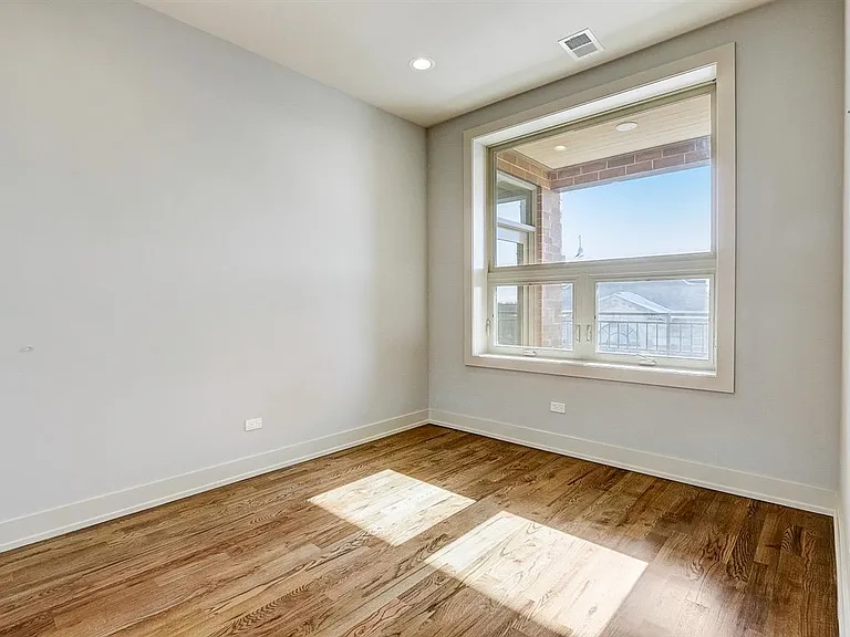 6349 S Woodlawn Ave #2C — Photo 19