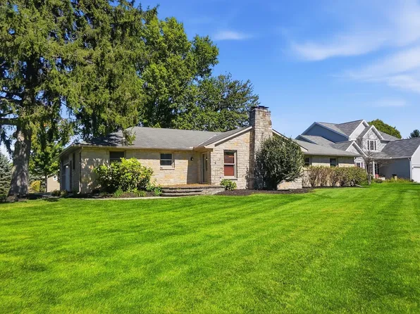 6218 Feder Rd, Columbus, OH 43228