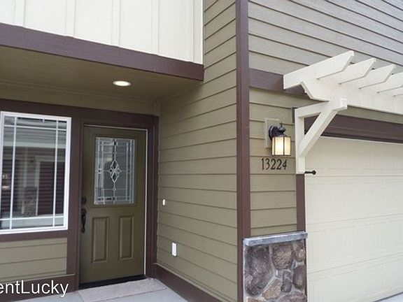 2nd image of 13224 33rd Pl SW