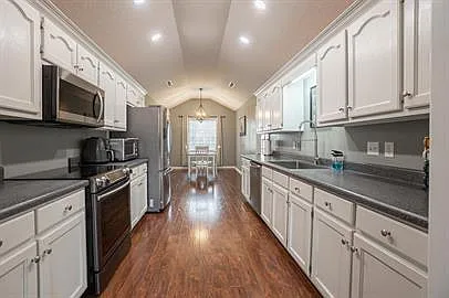 20 Doctors Ct — Photo 14