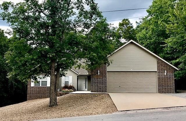 1st image of 8 Branston Cir
