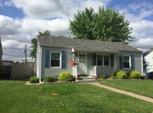 1640 W Hayes St, Davenport, IA 52804