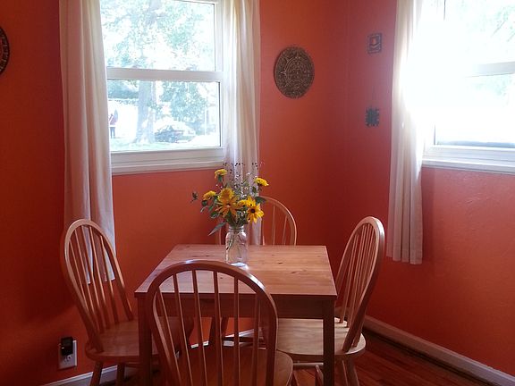 Adorable Dinette