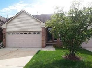 409 Daniel Ave, Westland, MI 48186
