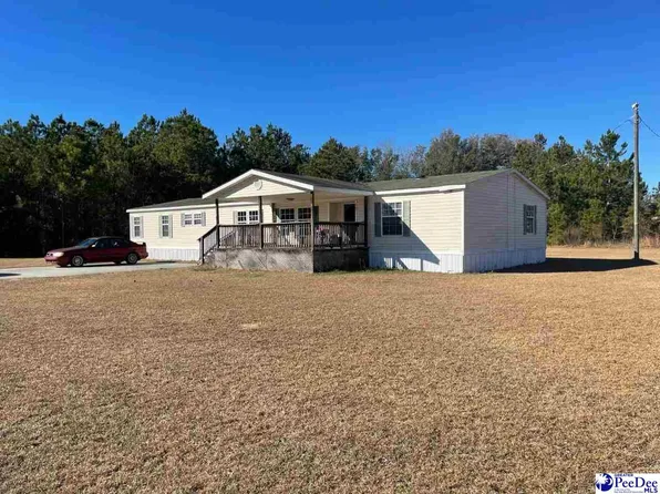 1503 Preston Dr, Dillon, SC 29536