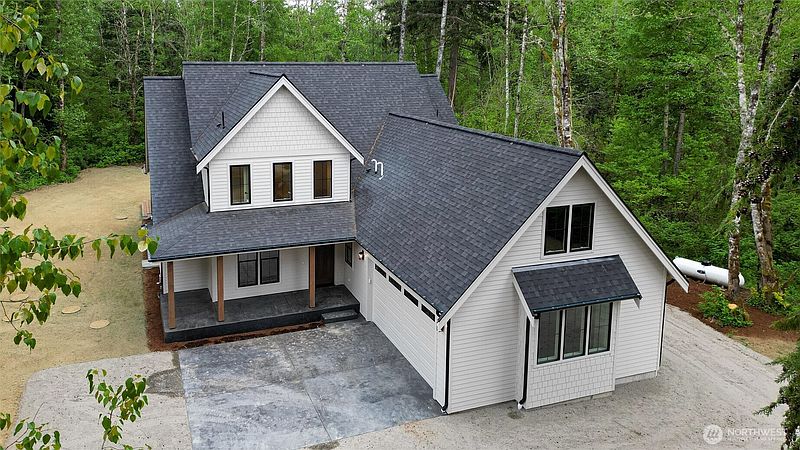 3rd image of 19470 Kamden Court