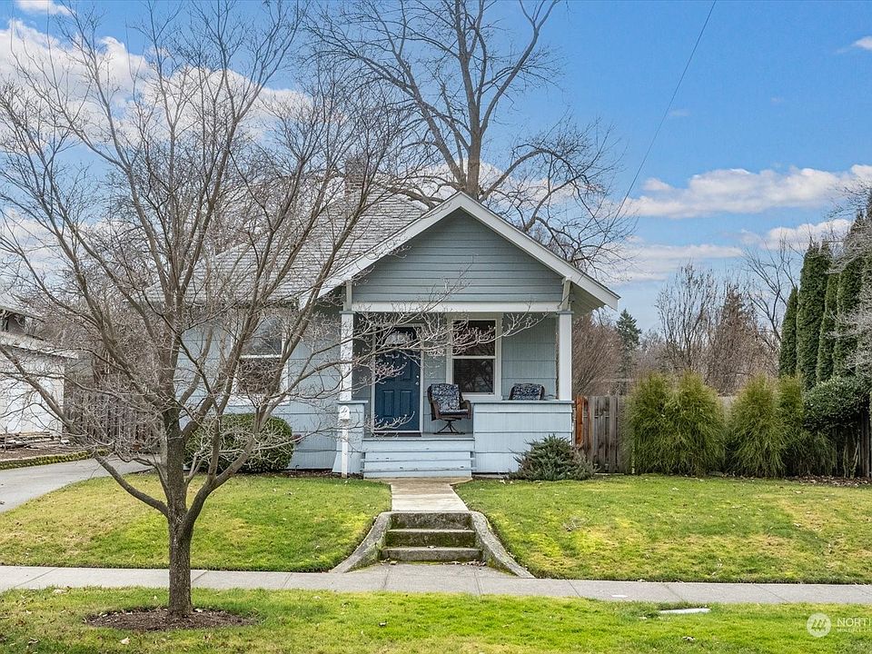 1st image of 1010 Francis Avenue