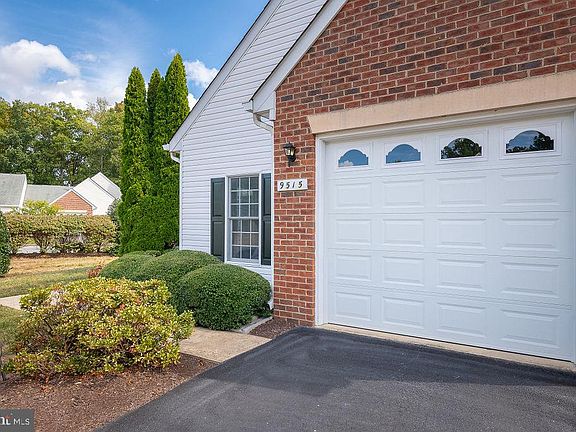 4th image of 9515 Perthway Ct