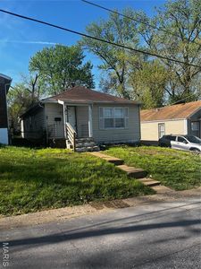 122 Fermo Ave, Saint Louis, MO, 63135