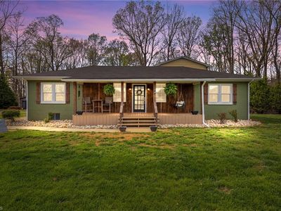 207 Hersey Collins Rd, Mount Airy, NC, 27030