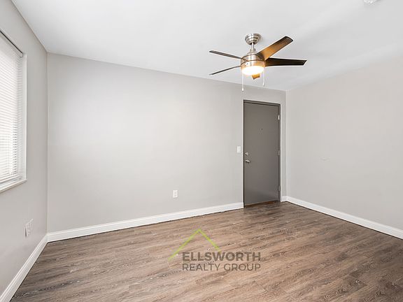 2nd image of 2204 Lawn Ave