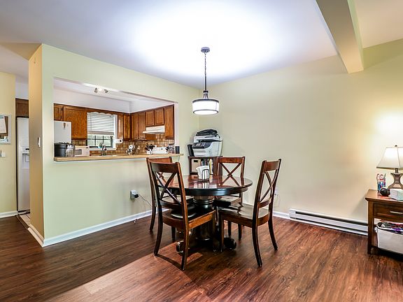 124 Aspetuck Village