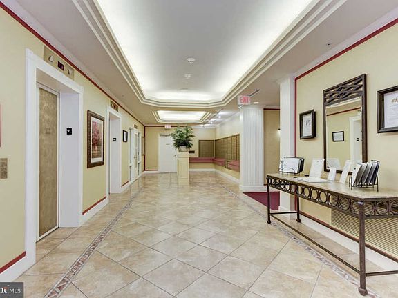 2nd image of 19355 Cypress Ridge Ter Unit 622