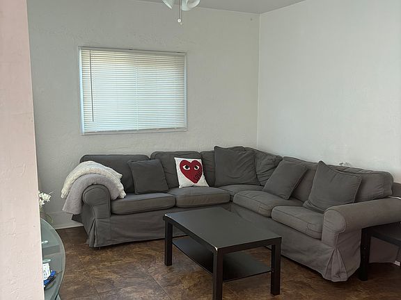 3rd image of 5061 63rd St