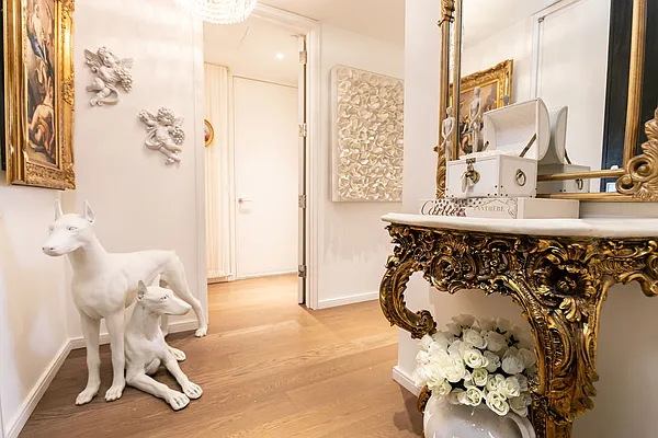 Rented by Oxford Property Group | media 6