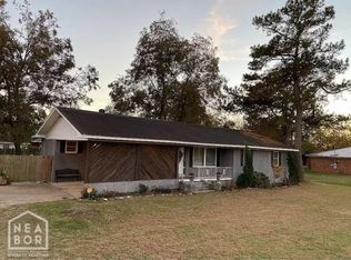 131 Flossie St, Trumann, AR 72472