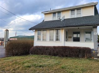 20 Churchill Rd, Girard, OH 44420