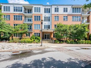 410 Farrell St APT 209, South Burlington, VT 05403