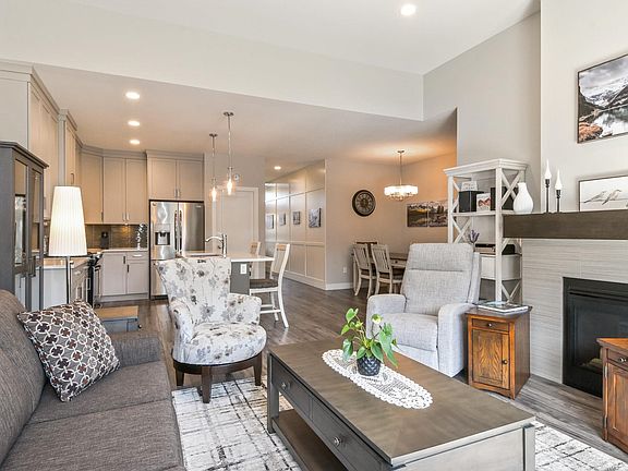 3rd image of 46110 Thomas Rd #64