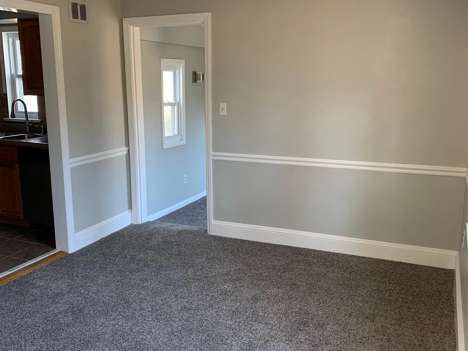3 bed, 1306 sqft, $2,875 — Photo 4