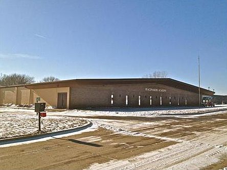 2nd image of 6000 Gordon Dr