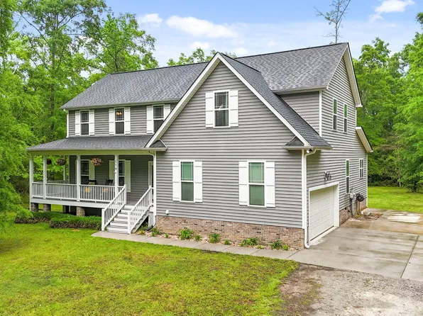 179 Carrie Dr, Clayton, NC 27527