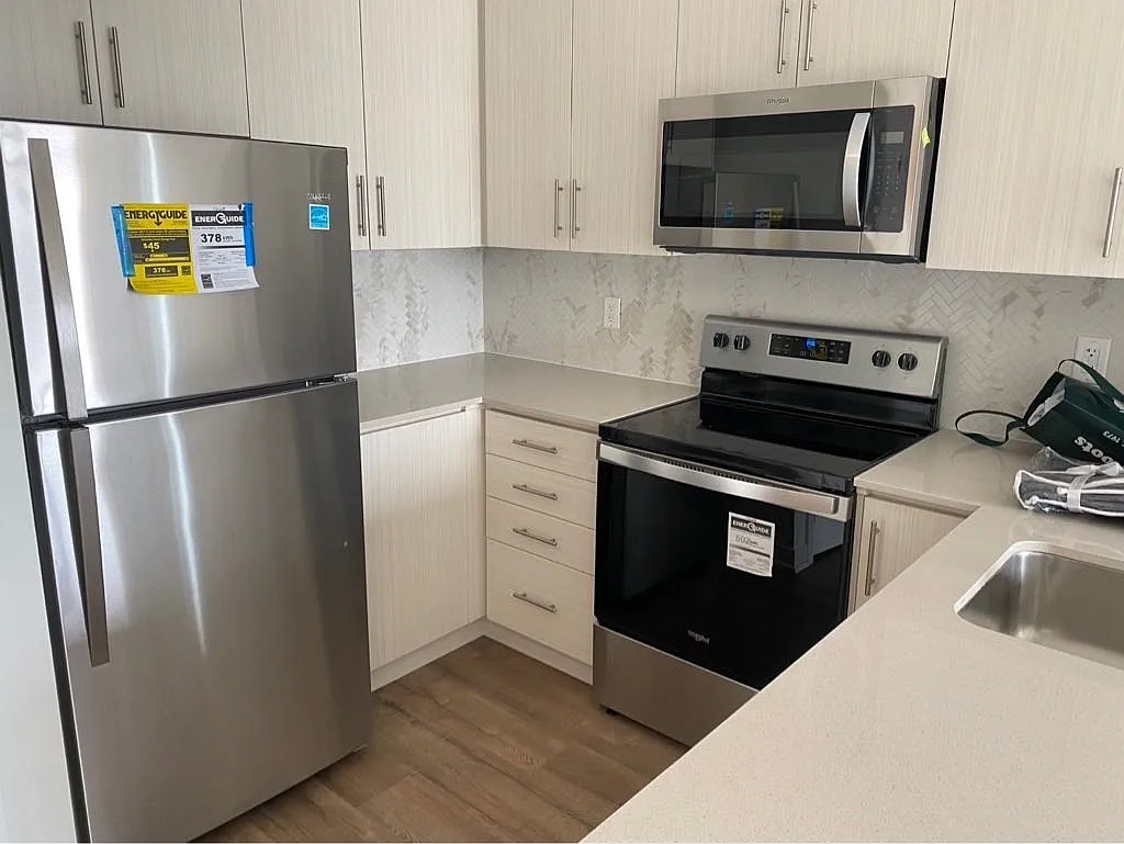 2 bed, 2.5 bath, 1250 sqft, $2,850 — Photo 3