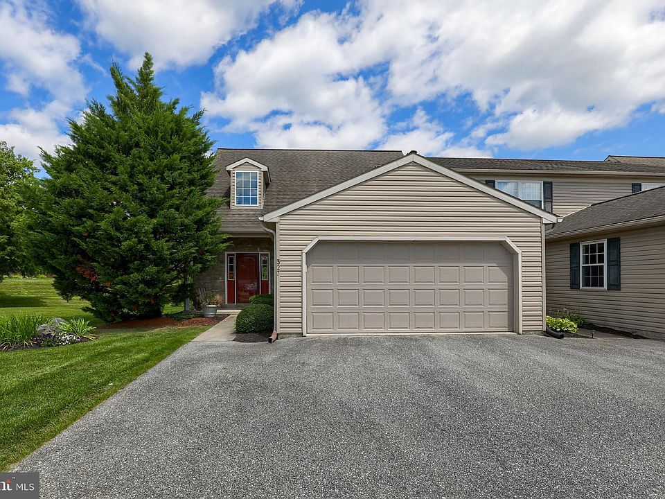 327 Deerfield Dr, Mount Joy, PA 17552 Zillow