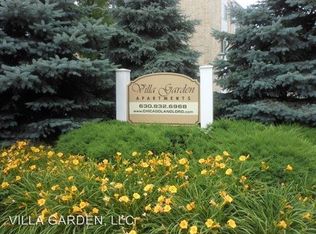 712 N Villa Ave APT 131, Villa Park, IL 60181