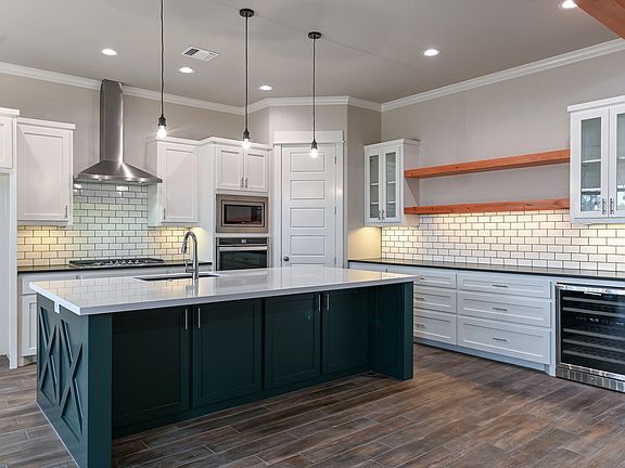 4th image of 2704 Colony Vista Ct.