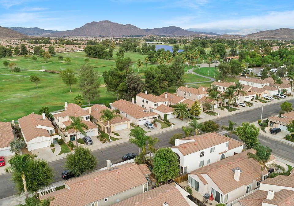1st image of 29855 Greens Ct