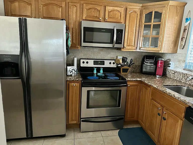 912 Pine Dr #211 — Photo 5