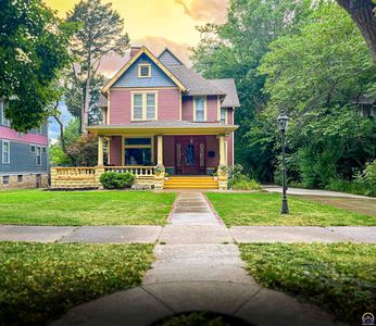 411 SW Woodlawn Ave, Topeka, KS, 66606
