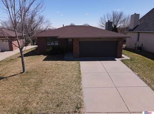 912 N 86th St, Lincoln, NE 68505