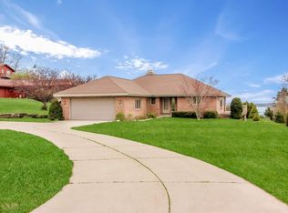 1818 Wayne St, Traverse City, MI 49684