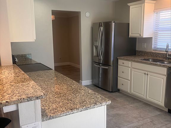 5th image of 961 Golden Beach Blvd