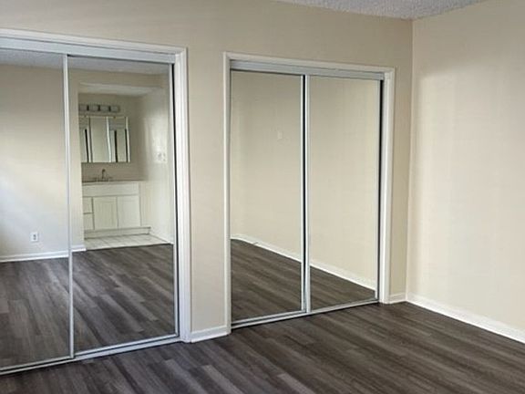 5th image of 1040 Bennett Ave APT 1