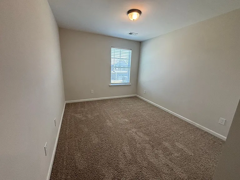 377 Baymont Dr — Photo 23
