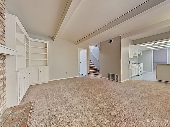4th image of 1786 Barton Dr