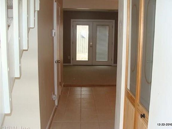 2nd image of 5039 Eaton Ct