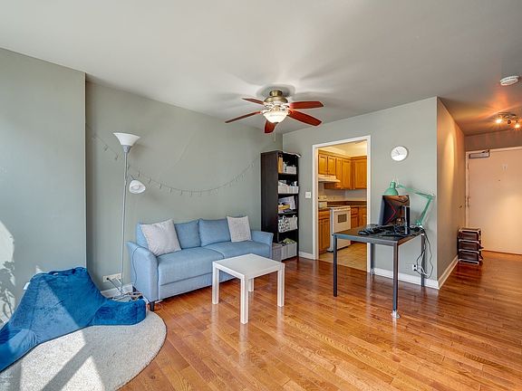 3rd image of 3550 N Lake Shore Dr APT 2125