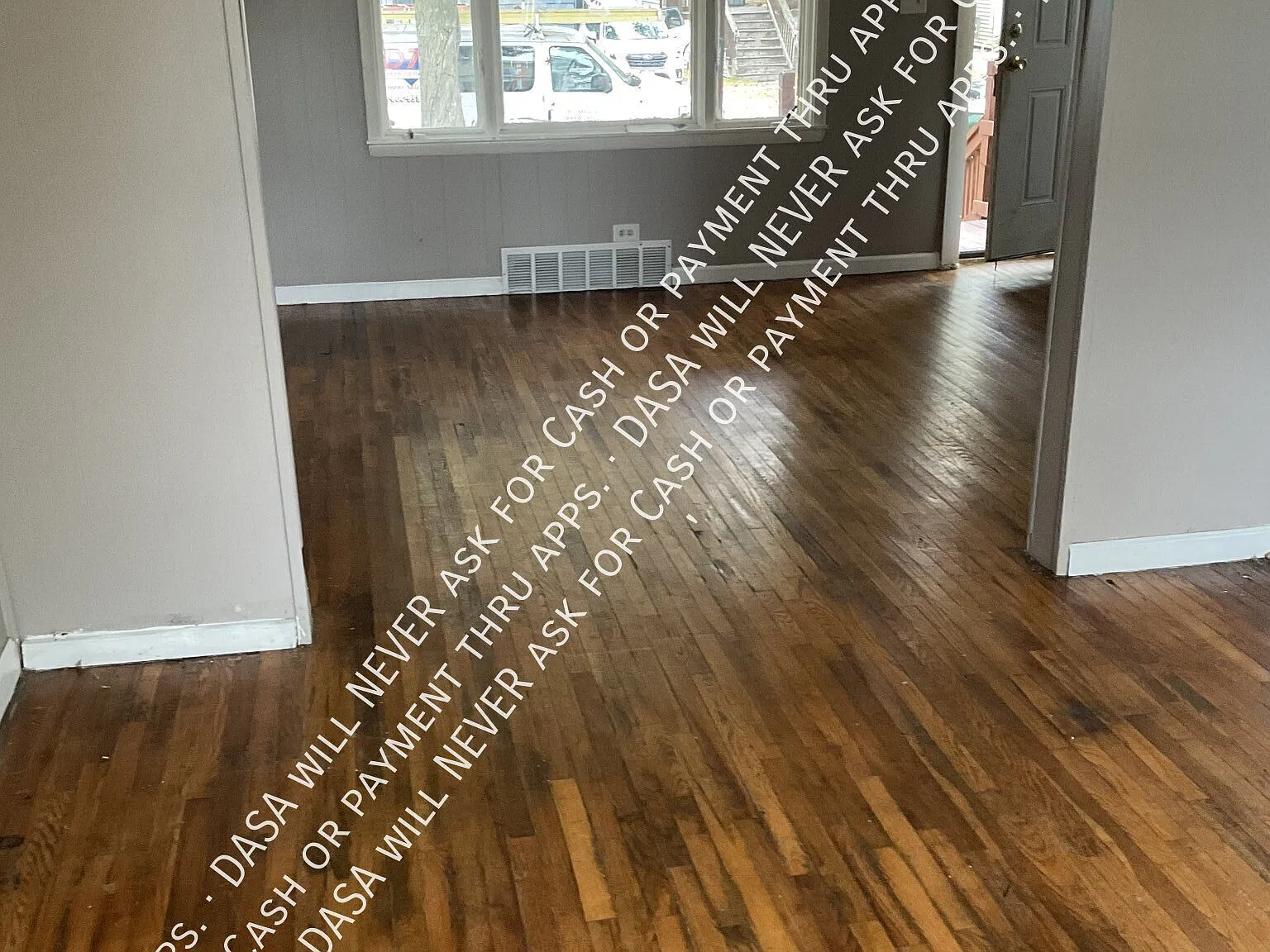 58 Beatrice House - 3 Bed / 1 Bath — Photo 2