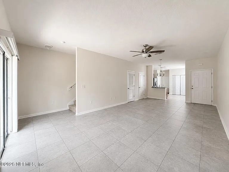 650 Servia Dr — Photo 6