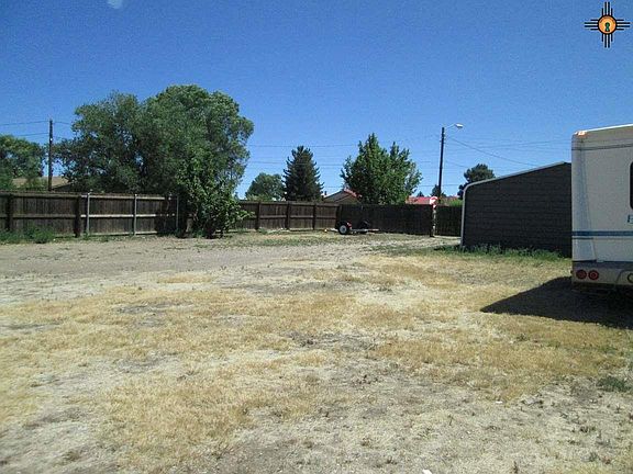 5th image of 2329 8th St