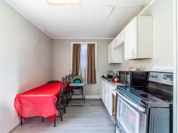 fort-wayne-indiana-73110478 picture