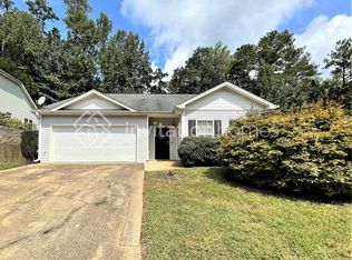 102 Brookview Ct, Dallas, GA 30132