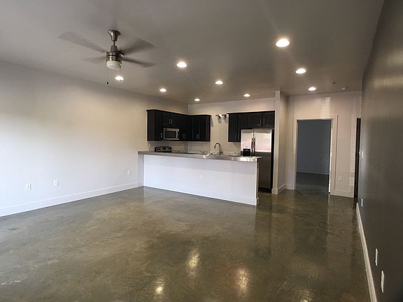 4th image of 20 16th St APT 1